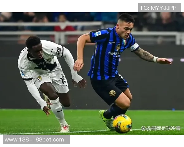 图拉姆自评不在世界前五前锋之列引发热议分析各大前锋表现