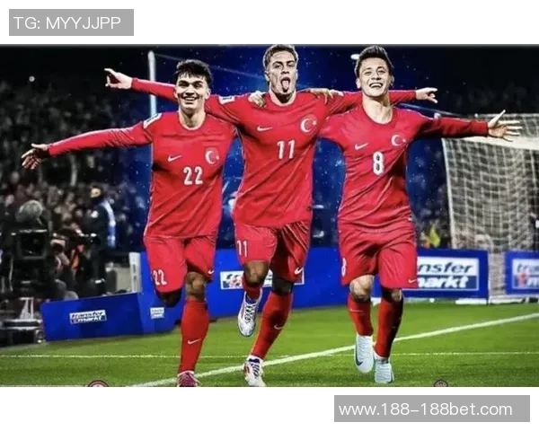 土耳其国家队新名单公布居莱尔恰尔汗奥卢伊尔迪兹入选乌尊未能入选