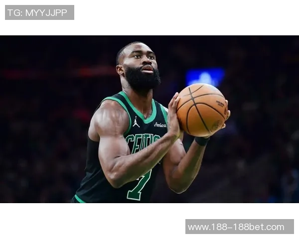 杰伦布朗独砍36分却三分球全失致命犯规成败皆由你 杰伦布朗独砍36分却三分球全失致命犯规成败皆由你